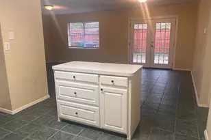 1427 Noble St, Denton, TX 76209 - Photo 27