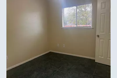 1427 Noble Street, Denton, TX 76209 - Photo 15