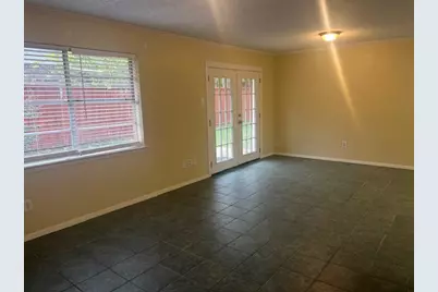 1427 Noble Street, Denton, TX 76209 - Photo 7