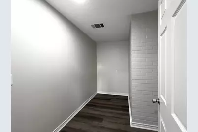 1307 Glassboro Circle, Arlington, TX 76015 - Photo 17