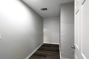 1307 Glassboro Cir, Arlington, TX 76015 - Photo 17