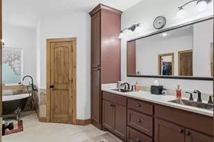 250 VZ Co Rd 4301, Ben Wheeler, TX 75754 - Photo 17