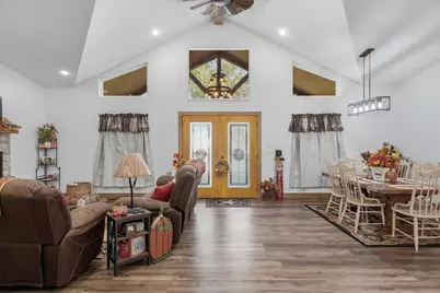 250 Vz County Road 4301, Ben Wheeler, TX 75754 - Photo 27