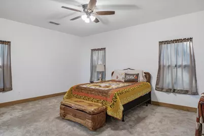 250 Vz County Road 4301, Ben Wheeler, TX 75754 - Photo 15