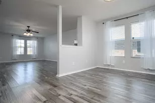 1309 Erin Ct, Burleson, TX 76028 - Photo 7