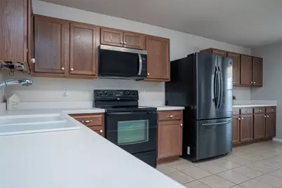 1309 Erin Court, Burleson, TX 76028 - Photo 11
