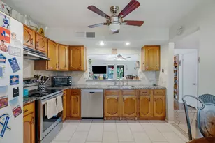 2408 Brookdale Dr, Arlington, TX 76014 - Photo 7