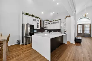 214 Tradd St, Glenn Heights, TX 75154 - Photo 15