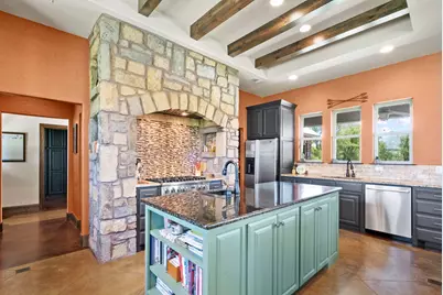 210 W Bluff Lane, Millsap, TX 76066 - Photo 5