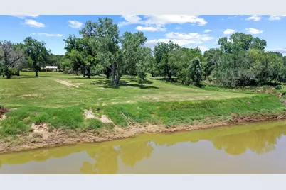 210 W Bluff Lane, Millsap, TX 76066 - Photo 37