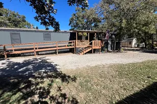 126 Briar Oaks Dr, Azle, TX 76020 - Photo 1