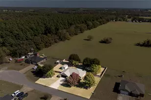 1675 Meadowview St, Athens, TX 75752 - Photo 37