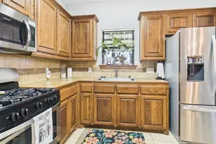 1675 Meadowview St, Athens, TX 75752 - Photo 13