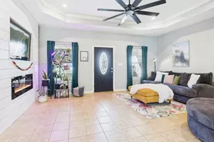 1675 Meadowview St, Athens, TX 75752 - Photo 7