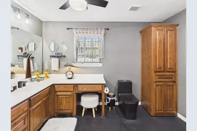 1675 Meadowview Street, Athens, TX 75752 - Photo 17