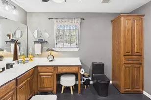 1675 Meadowview St, Athens, TX 75752 - Photo 17