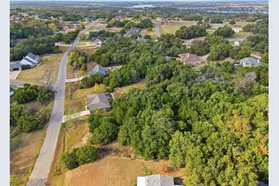 4021 Iron Horse Trail, Granbury, TX 76048 - Photo 15