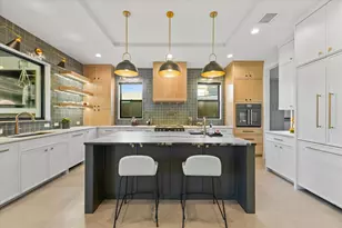 2637 Dixiana Dr, Farmers Branch, TX 75234 - Photo 11