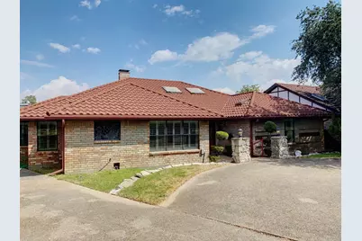 150 Macarthur Court, Irving, TX 75061 - Photo 3