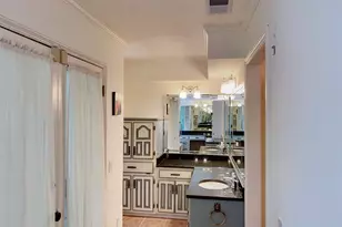 150 MacArthur Ct, Irving, TX 75061 - Photo 17