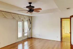 150 MacArthur Ct, Irving, TX 75061 - Photo 25