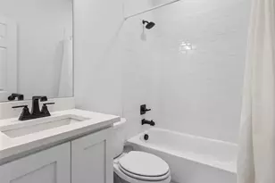 809 Truelove St, Gainesville, TX 76240 - Photo 17