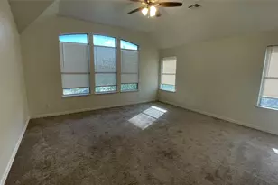 720 Candle Meadow Blvd, DeSoto, TX 75115 - Photo 17