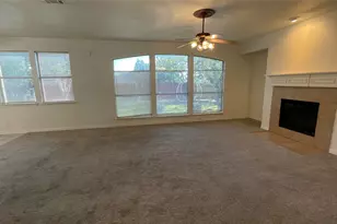 720 Candle Meadow Blvd, DeSoto, TX 75115 - Photo 7