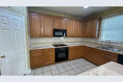 720 Candle Meadow Boulevard, DeSoto, TX 75115 - Photo 9