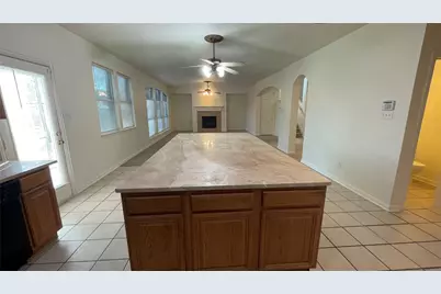 720 Candle Meadow Boulevard, DeSoto, TX 75115 - Photo 11