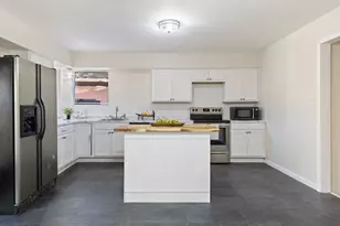 210 Old Mill Ln, Dallas, TX 75217 - Photo 5