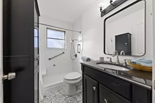 210 Old Mill Ln, Dallas, TX 75217 - Photo 13