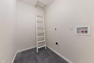 210 Old Mill Ln, Dallas, TX 75217 - Photo 15