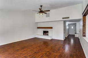 4102 Foxmoor Ct, Arlington, TX 76016 - Photo 3