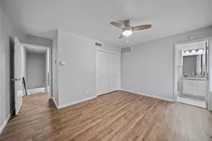 9910 Royal Ln, Dallas, TX 75231 - Photo 17