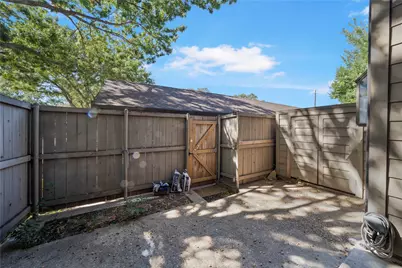 9910 Royal Lane #601, Dallas, TX 75231 - Photo 27