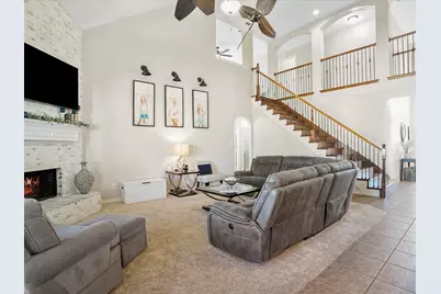 1616 Bassett Hound Drive, Fort Worth, TX 76052 - Photo 9