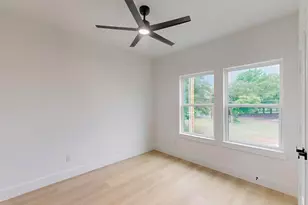 4515 Wahoo St, Dallas, TX 75210 - Photo 25