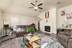 564 Bromeliad Dr, Fort Worth, TX 76052 - Photo 11