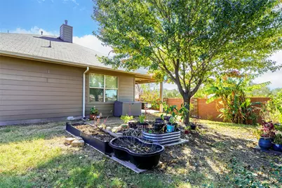 564 Bromeliad Drive, Fort Worth, TX 76052 - Photo 25