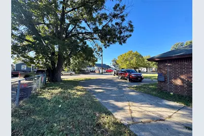 521 E Mason Street, Fort Worth, TX 76110 - Photo 5