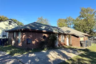 521 E Mason St, Fort Worth, TX 76110 - Photo 1