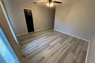 2841 Bluffs Ct, McKinney, TX 75071 - Photo 11