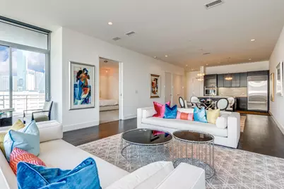 2200 Victory Avenue #701, Dallas, TX 75219 - Photo 5