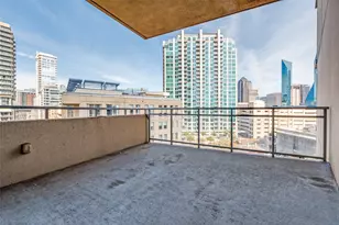 2200 Victory Ave, Dallas, TX 75219 - Photo 23