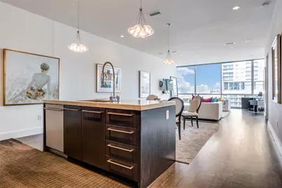 2200 Victory Avenue #701, Dallas, TX 75219 - Photo 9