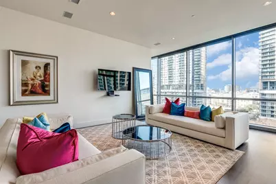 2200 Victory Avenue #701, Dallas, TX 75219 - Photo 3