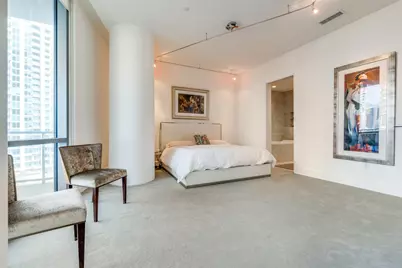 2200 Victory Avenue #701, Dallas, TX 75219 - Photo 17