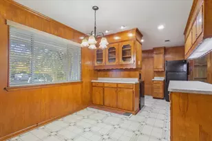 8756 Panther Dr, Woodway, TX 76712 - Photo 11