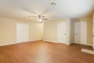 8756 Panther Dr, Woodway, TX 76712 - Photo 17